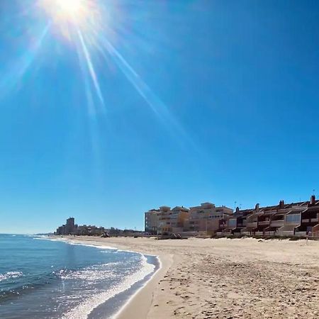 הוילה Perelló Modern Beachfront Townhouse מראה חיצוני תמונה
