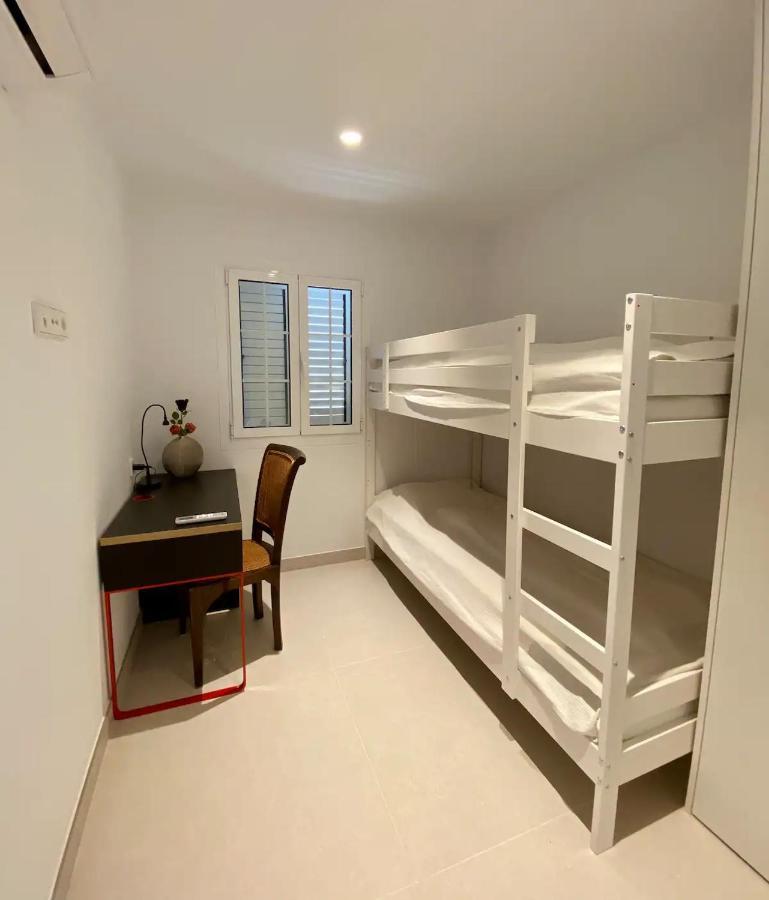 הוילה Perelló Modern Beachfront Townhouse מראה חיצוני תמונה